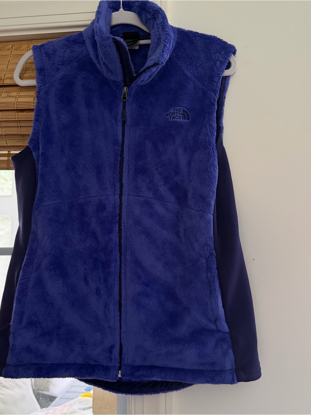 The North Face ladies purple Fleece Vest sz large
